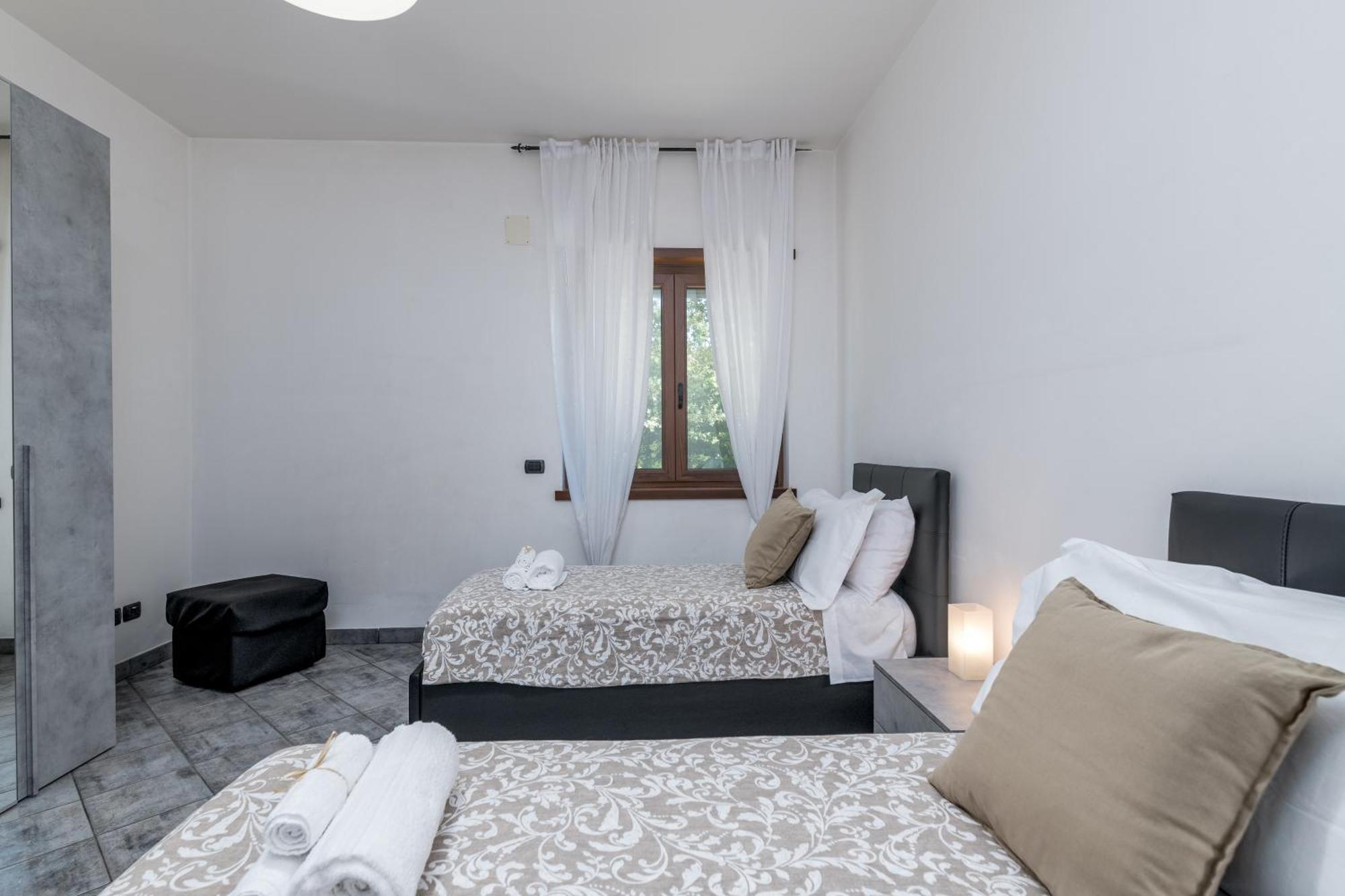 Villa Estia - Nel Cuore Della Valle D'Itria ชิสแตร์นีโน ภายนอก รูปภาพ
