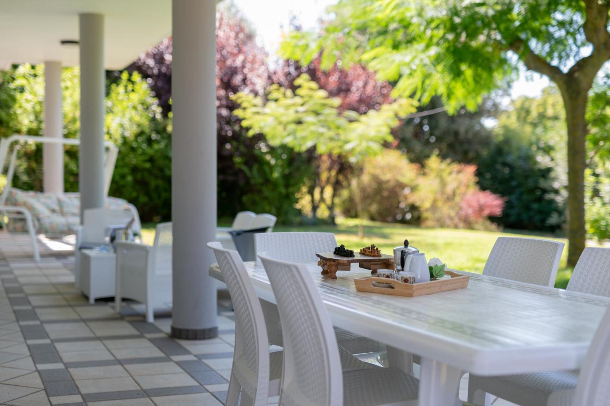Villa Estia - Nel Cuore Della Valle D'Itria ชิสแตร์นีโน ภายนอก รูปภาพ