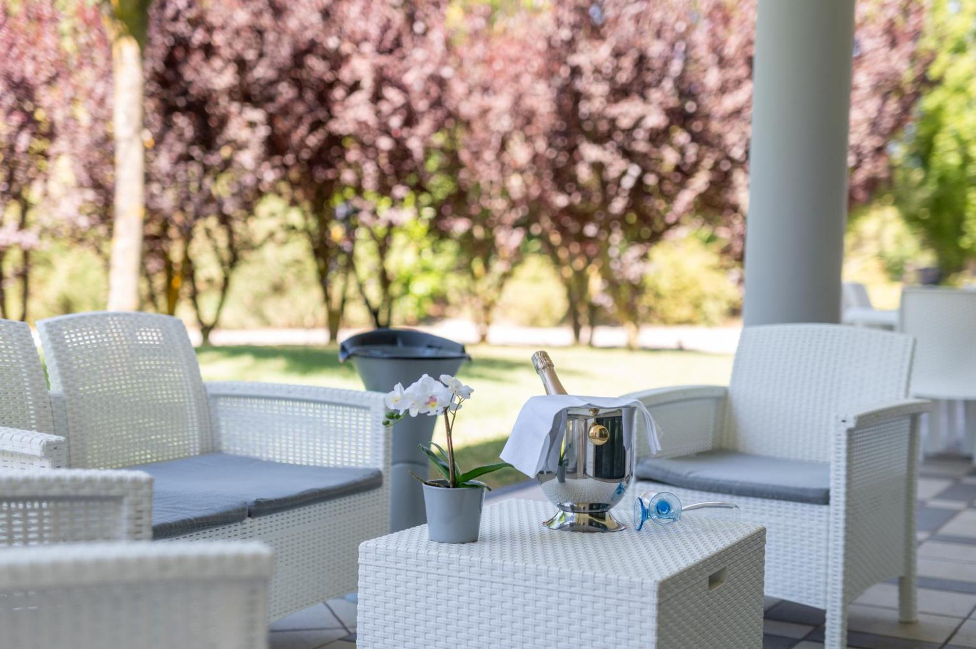 Villa Estia - Nel Cuore Della Valle D'Itria ชิสแตร์นีโน ภายนอก รูปภาพ